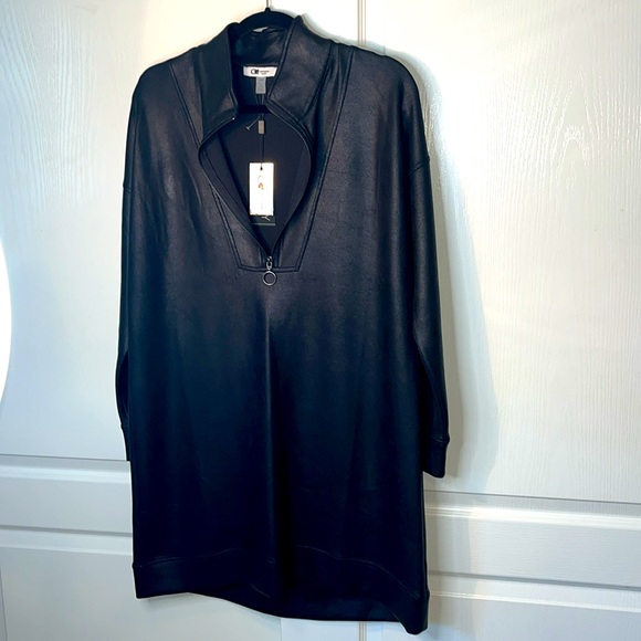 Cable & Gauge Sport Long line top/ dress. Yum.My soft, stretch fabric S. L. Blk. - Picture 4 of 14